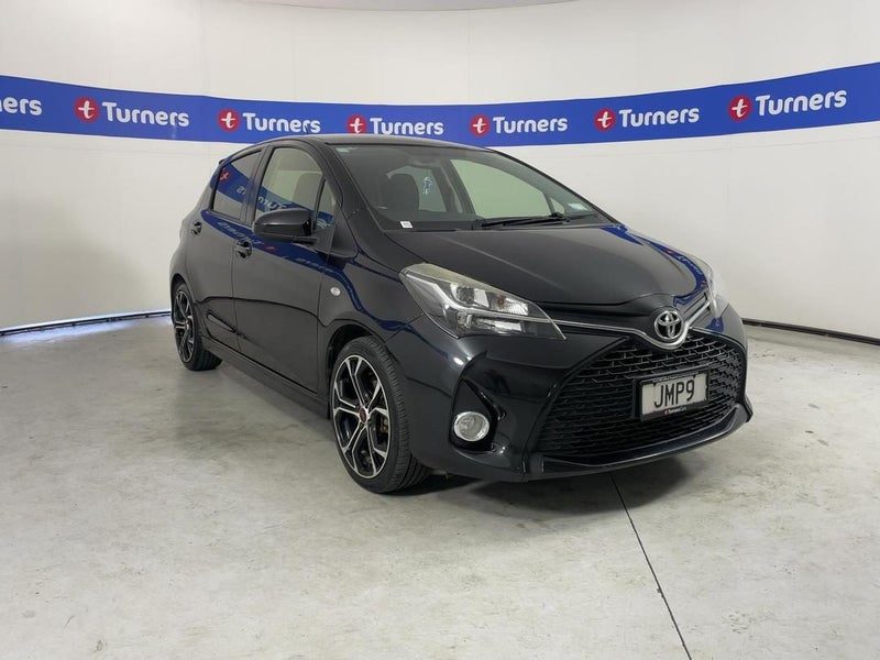 2015 Toyota Yaris ZR