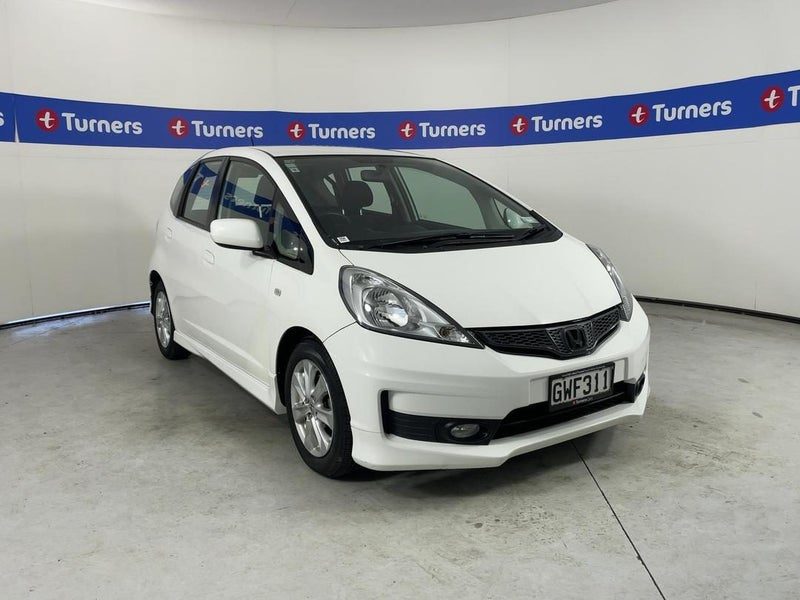 2013 Honda Jazz S