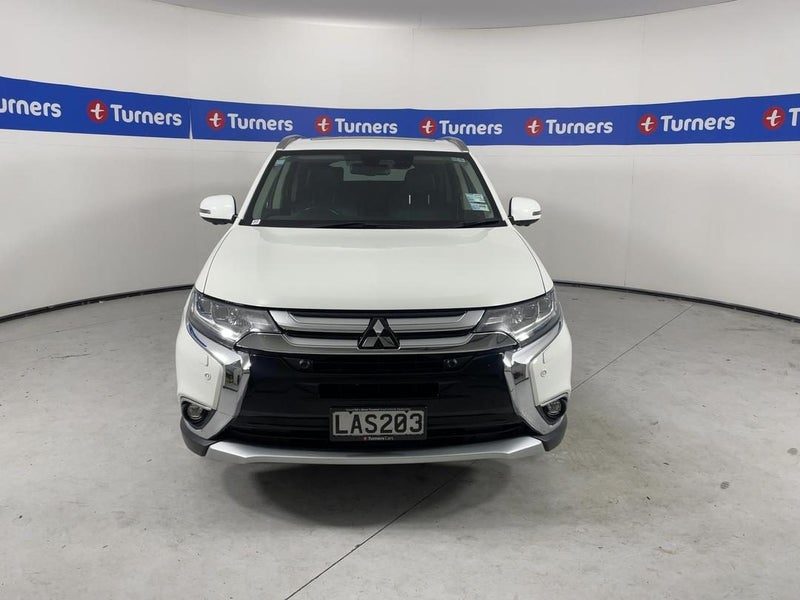 2017 Mitsubishi Outlander VRX, photo 2