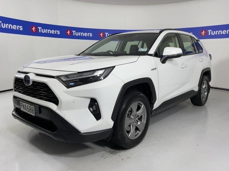 2022 Toyota RAV4 GX, photo 3