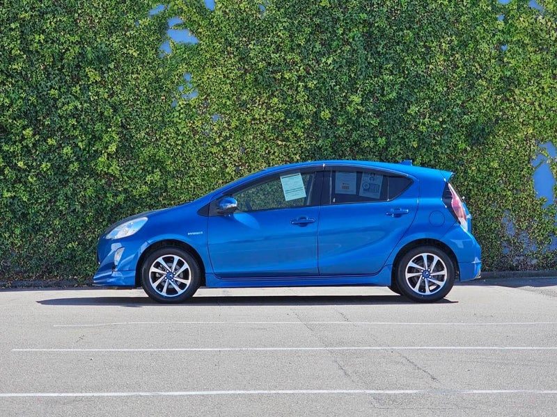 2015 Toyota Aqua 1.5S Push Button, photo 3