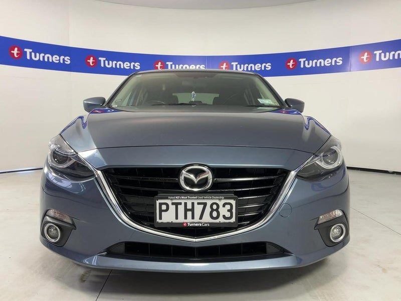 2014 Mazda Axela, photo 2