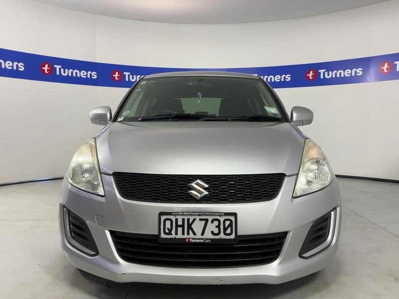 2015 Suzuki Swift, photo 2