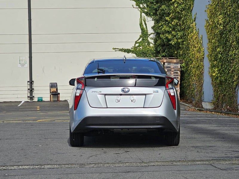 2018 Toyota Prius 1.8L Hybrid S Model, photo 3
