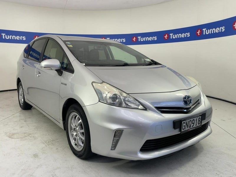 2012 Toyota Prius Alpha V