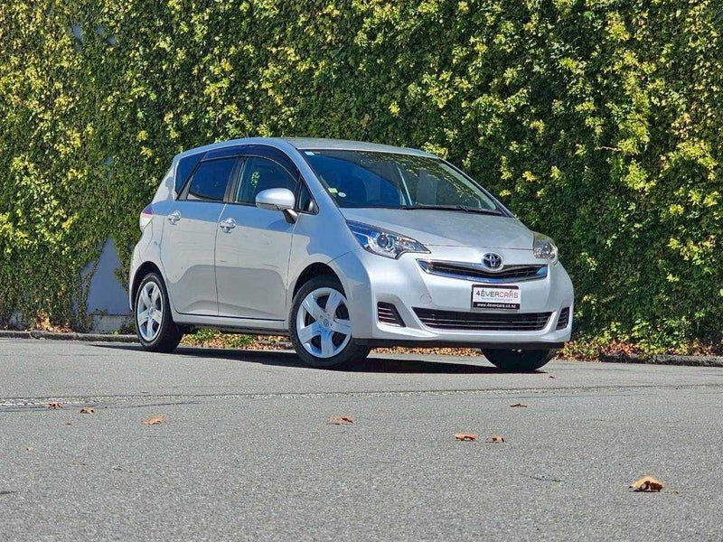 2015 Toyota Ractis 1.5 Push Button Start, main photo