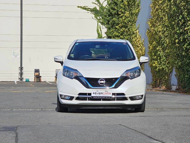 2016 Nissan Note E Power Hybrid | Medalist Spec, photo 2