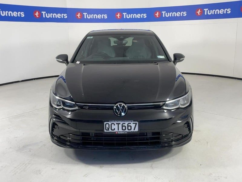 2023 Volkswagen Golf TSI R-Line, photo 2