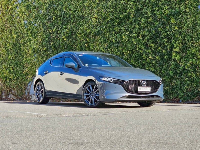 2020 Mazda 3 Fastback 15S Touring 44,341 Kms, main photo