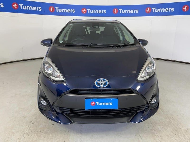 2019 Toyota Aqua, photo 2