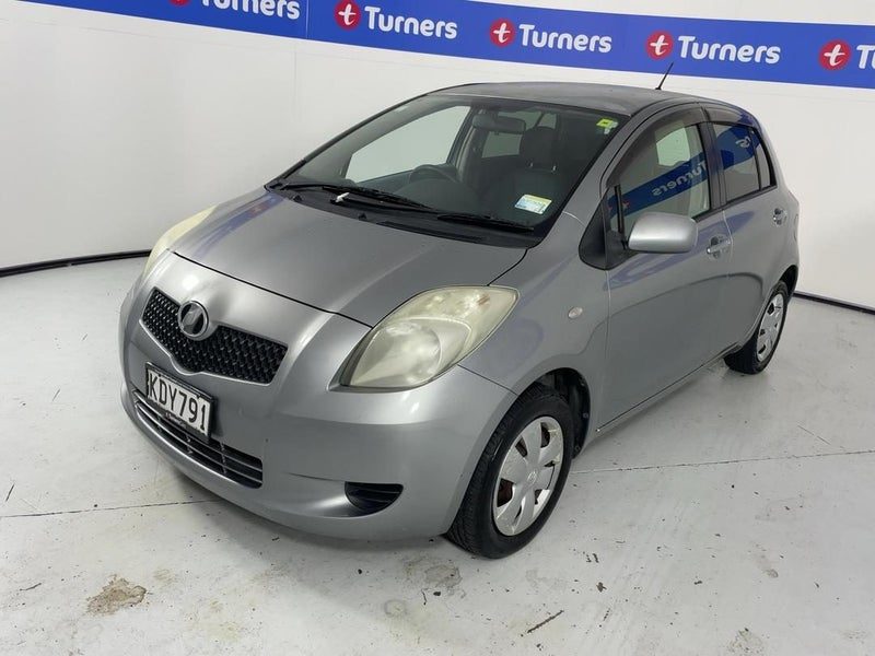 2007 Toyota Vitz, photo 3