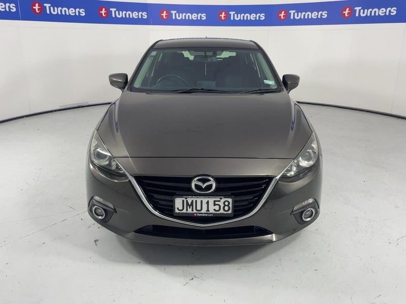 2015 Mazda 3 SP25, photo 2