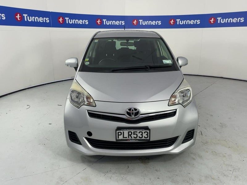 2014 Toyota Ractis, photo 2