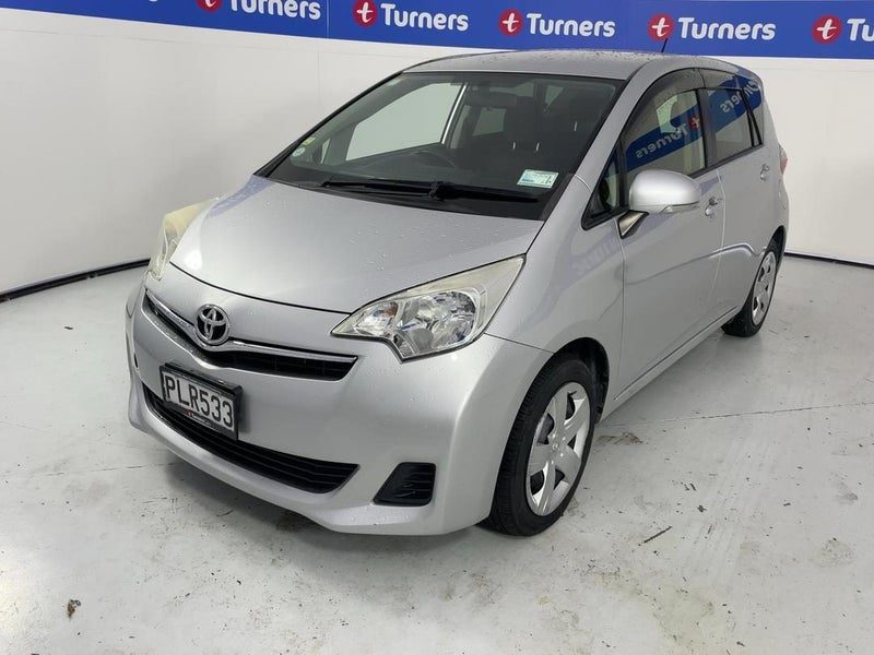 2014 Toyota Ractis, photo 3