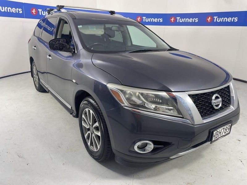 2013 Nissan Pathfinder TI