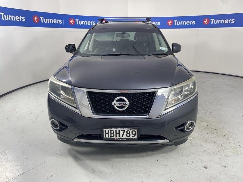 2013 Nissan Pathfinder TI, photo 2