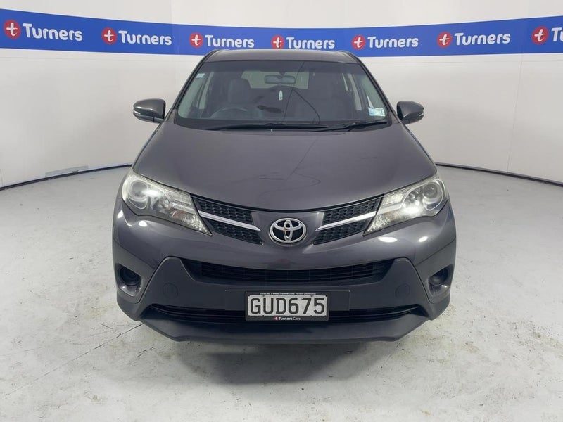 2013 Toyota RAV4 GX SUV, photo 2