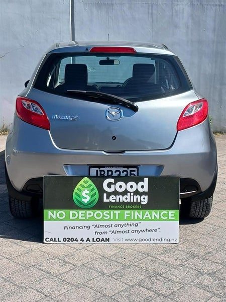 2013 Mazda 2, photo 3