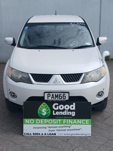 2009 Mitsubishi Outlander, photo 2
