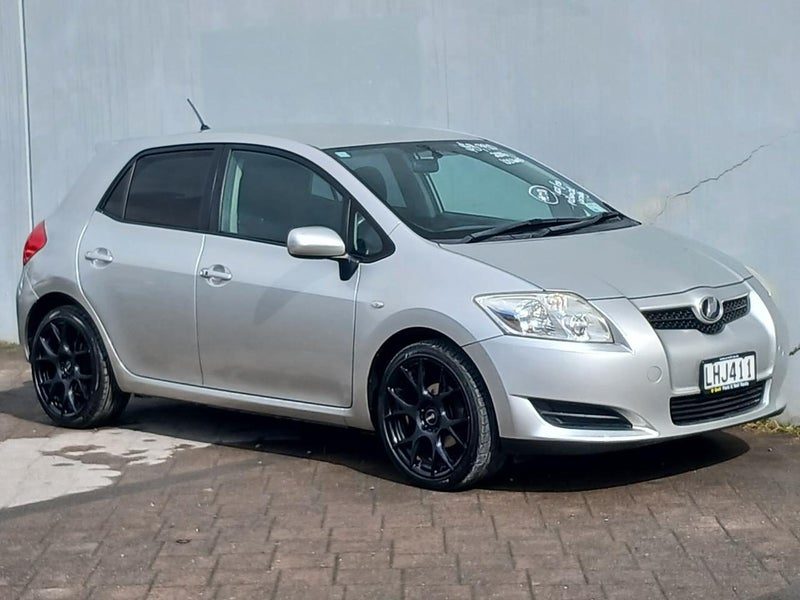 2006 Toyota Auris