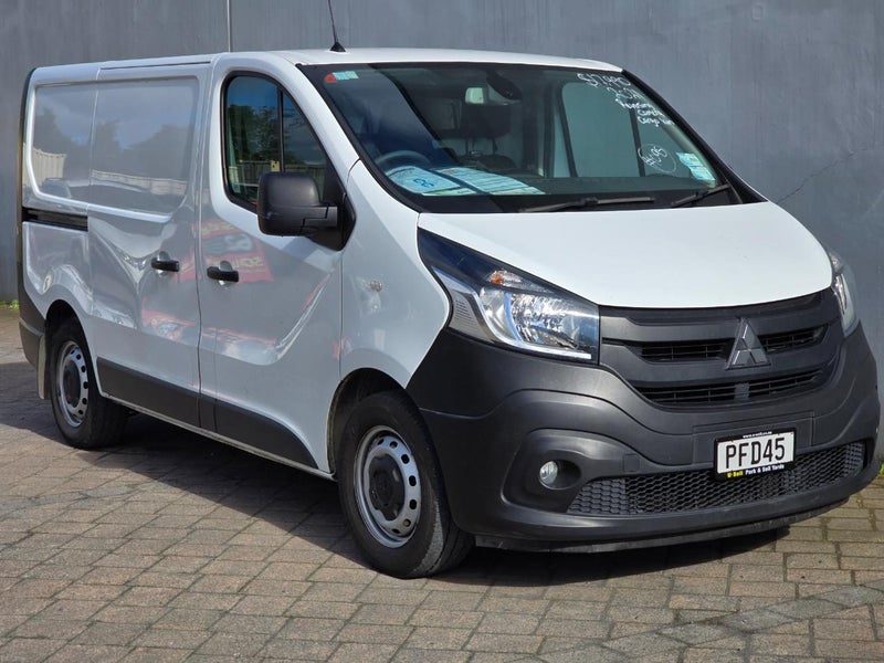 2021 Mitsubishi Express