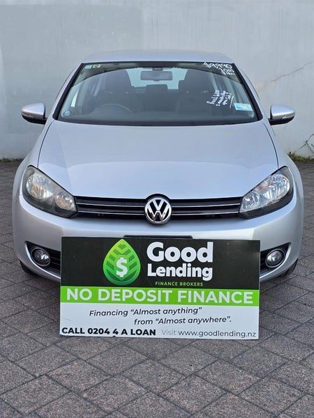 2010 Volkswagen Golf, photo 2