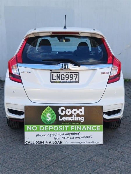 2018 Honda Jazz Sporty RS Only 23,000km, photo 3