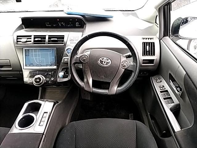2014 Toyota Prius Alpha 7 Seater S Tune Black, photo 3