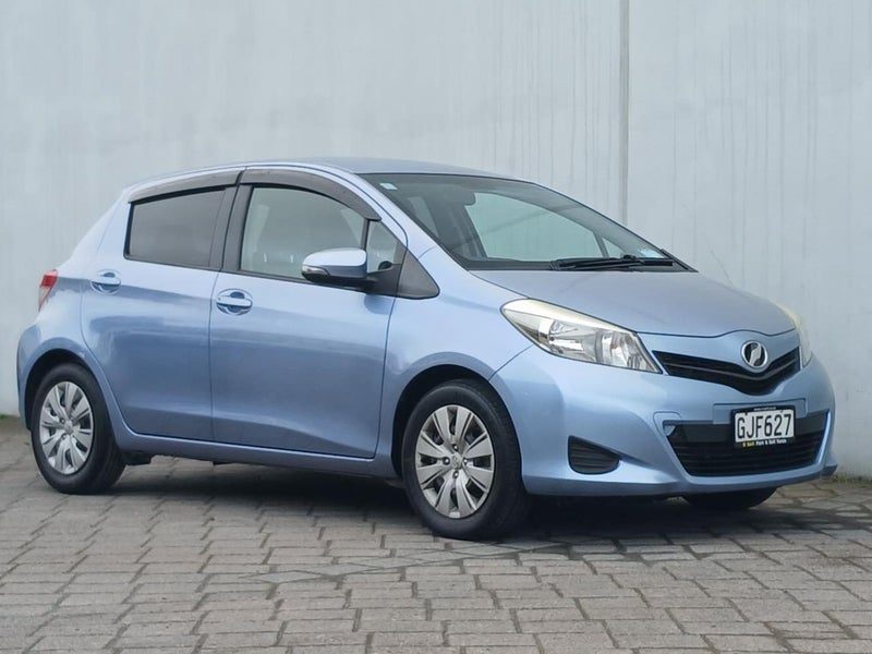 2011 Toyota Vitz