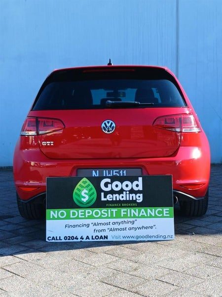 2014 Volkswagen Golf, photo 2
