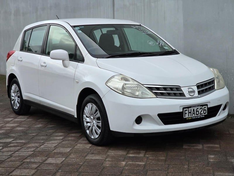 2010 Nissan Tiida