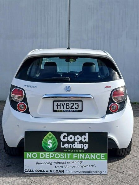 2015 Holden Barina RS, photo 3