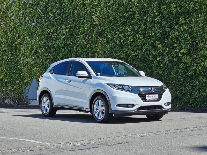 2017 Honda Vezel 1.5 Hybrid 44,264 Certified Kms, photo 3