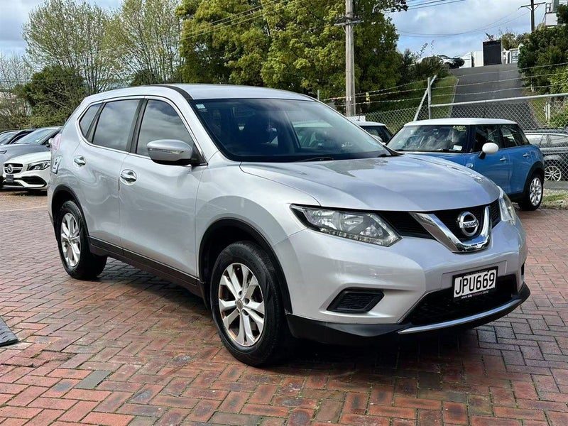 2016 Nissan X-Trail ST 2.5P NZ NEW 7 SEATER