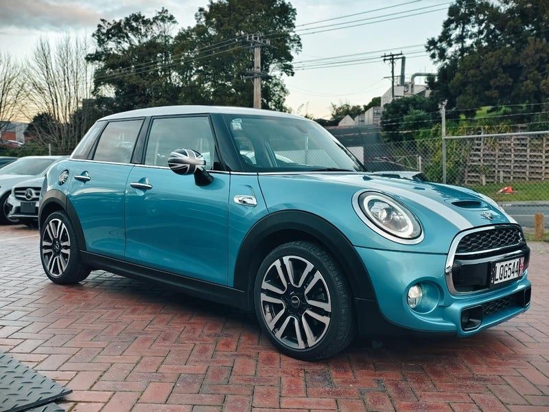 2018 MINI Cooper NZ NEW, Very Low Kms, Immaculate