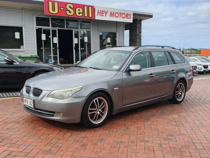 2009 BMW 525i Touring; Leather, photo 3