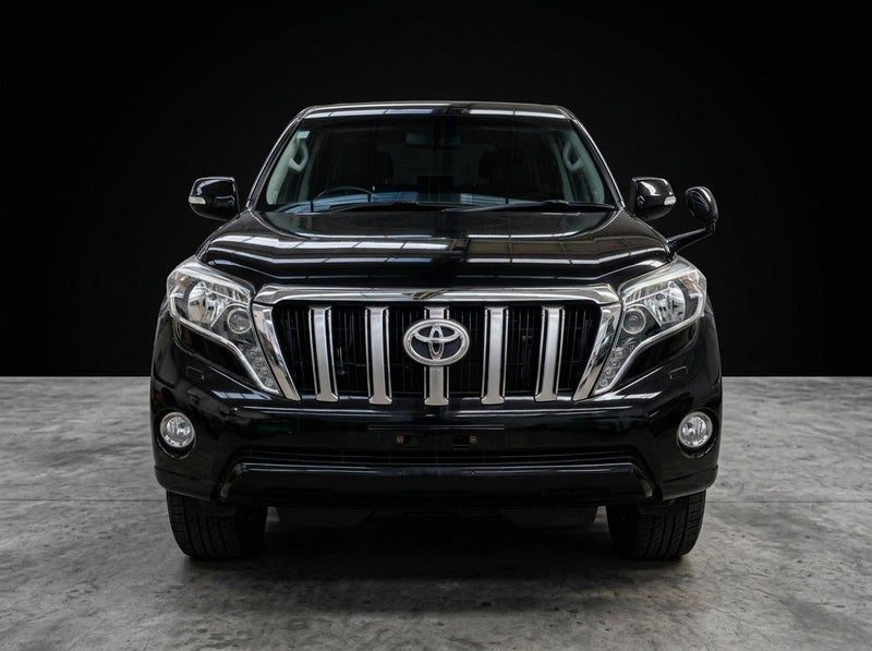 2015 Toyota Land Cruiser Prado TX 7 Seater, photo 2