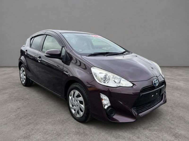 2015 Toyota Aqua G