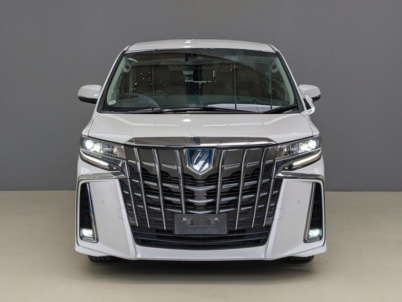 2021 Toyota Alphard Hybrid E-Four, photo 2