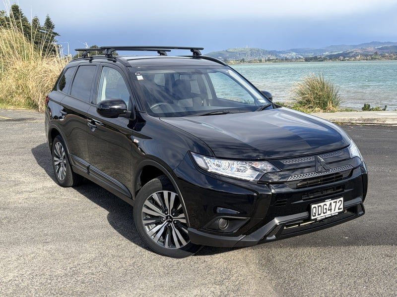 2022 Mitsubishi Outlander Ls 2.4P/Cvt