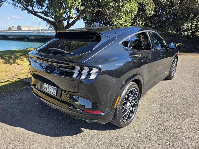2024 Ford Mustang Mach-E Gt Awd 98Kwh/Ev/4Wd, photo 2