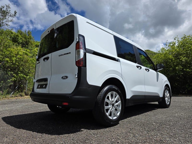 2025 Ford Transit Courier Trend 1.0P/7At, photo 2