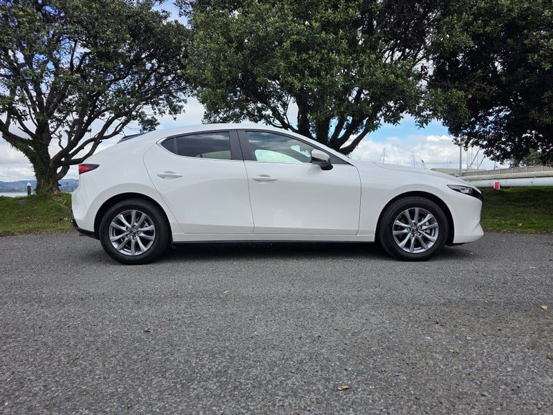 2026 Mazda 3 GSX Hatch, photo 3
