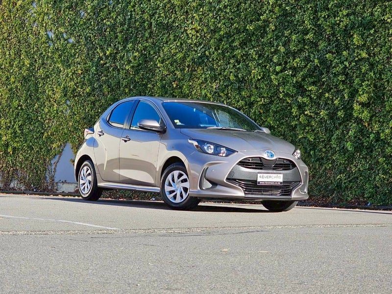 2021 Toyota Yaris 1.5 Hybrid Push Button