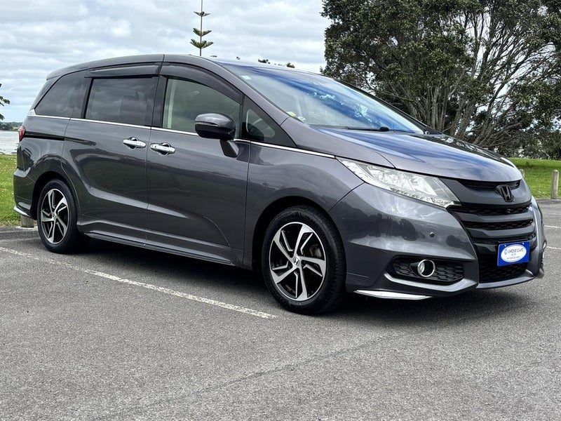 2015 Honda Odyssey 2.4 EX Absolute, photo 2