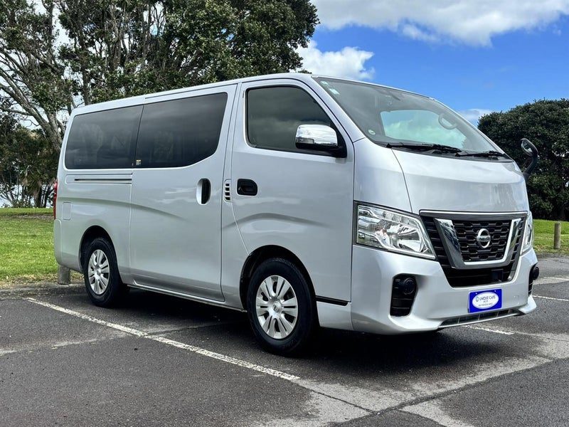 2020 Nissan NV350 Caravan GX Cargo Van, photo 2