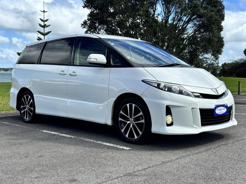 2015 Toyota Estima 2.4 Aeras Facelift, photo 2