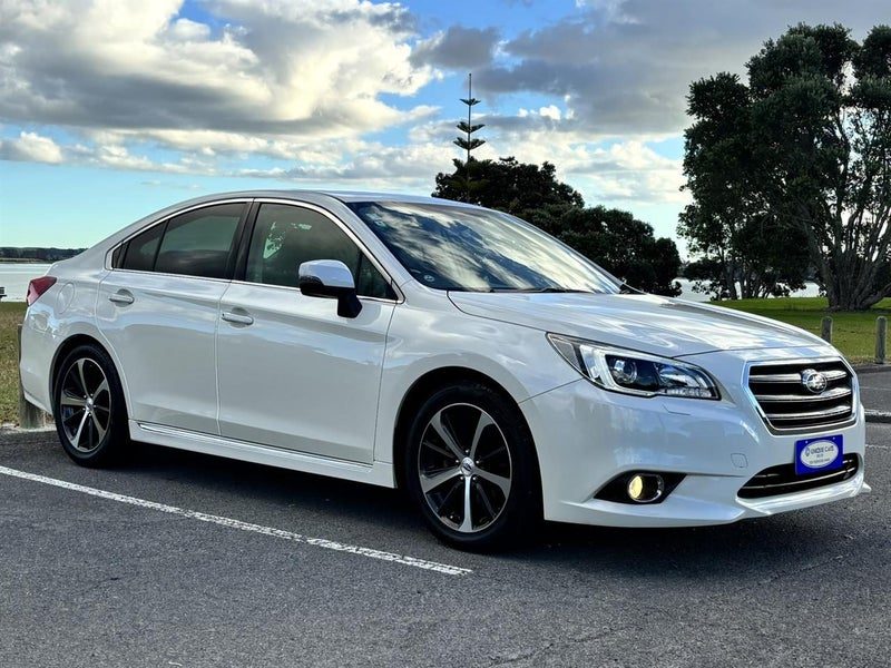 2014 Subaru Legacy B4 Limited, photo 2