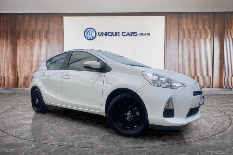 2014 Toyota Aqua 1.5 Type L Hybrid