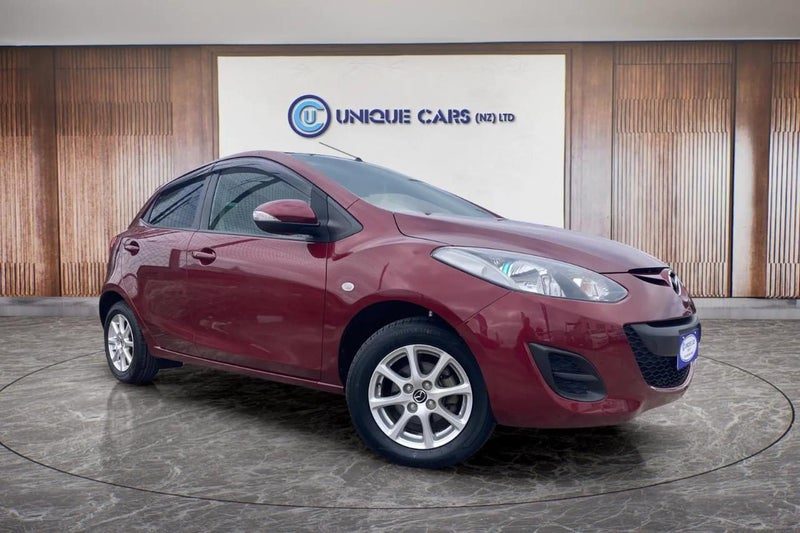 2012 Mazda Demio Skyactiv with i-stop, photo 2